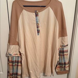 BloomChic Beige and Plaid Women's Top